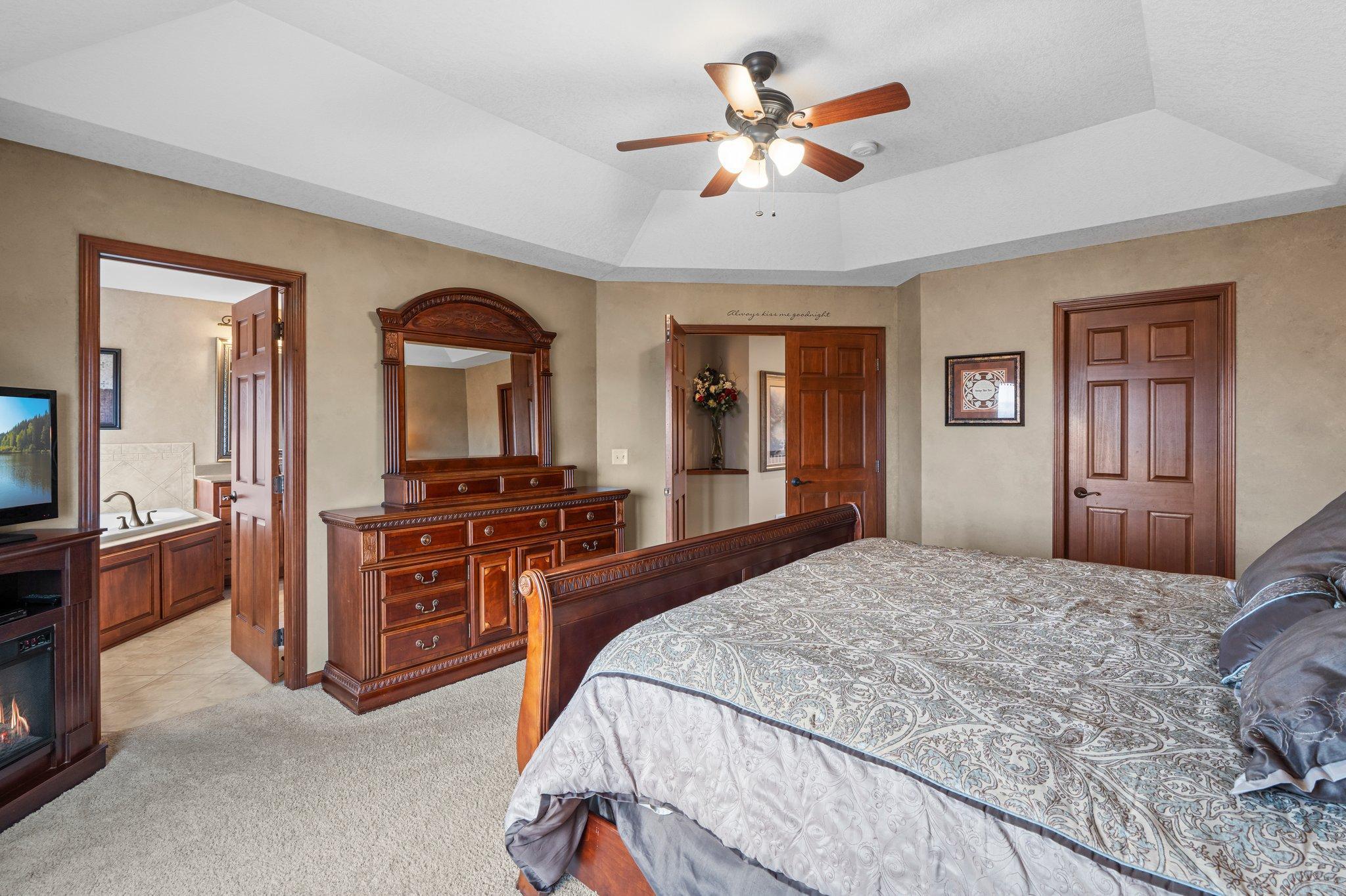 24648 Superior Drive, Rogers, Minnesota image 29
