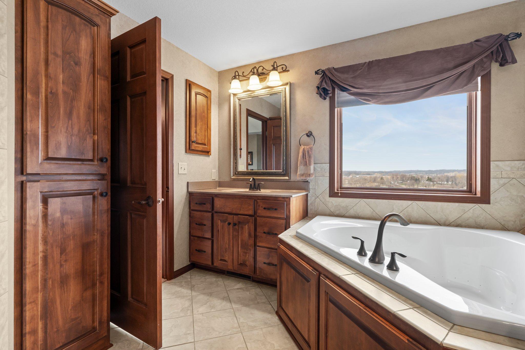 24648 Superior Drive, Rogers, Minnesota image 33