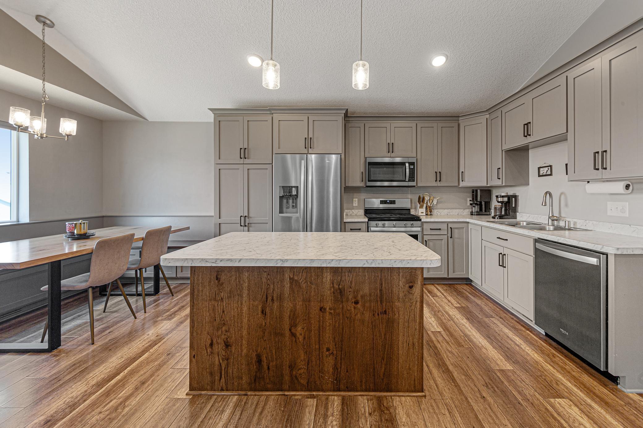 421 Pond View Drive, Lonsdale, Minnesota image 13