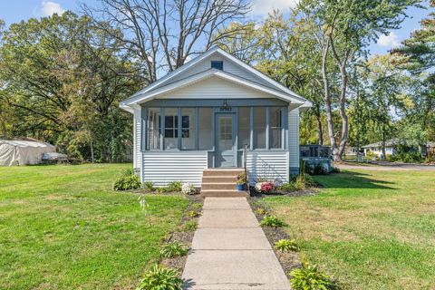 Homes For Sale - 38982 2nd Avenue<br/> Chisago County, North Branch, MN 55056