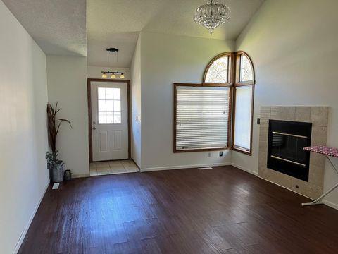 Multifamily For Rent - 1219 Pecks Woods Drive<br/> New Brighton, MN 55112