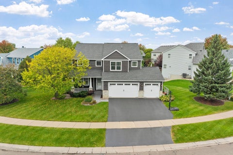 Homes For Sale - 6765 Queensland Lane<br/> Maple Grove, MN 55311
