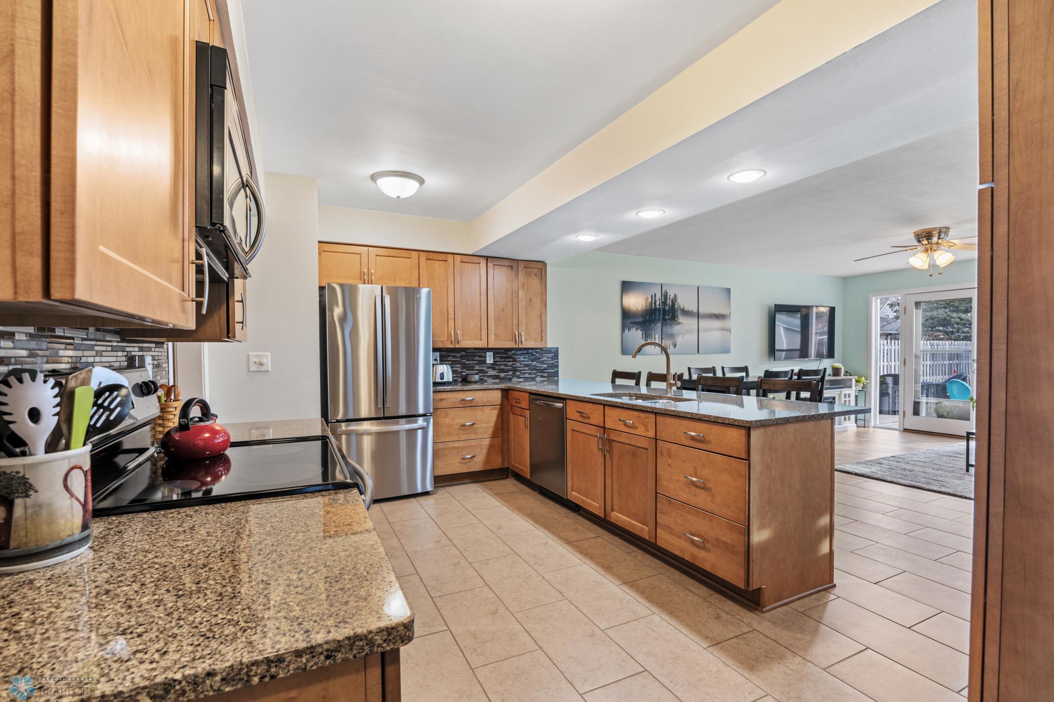 1618 10th Street, Fargo, North Dakota image 13