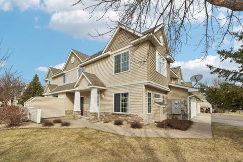 Townhouse For Sale - 10794 Unity Lane<br/> Minneapolis, MN 55443