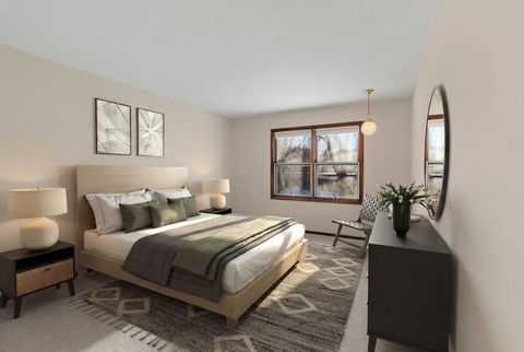 Condo For Sale - 10113 W 34th Street<br/> Hopkins, MN 55305