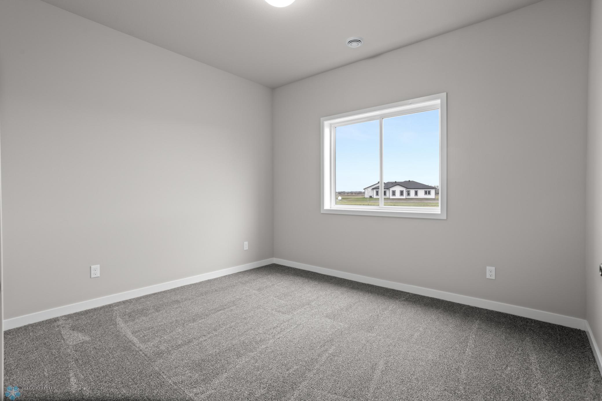 216 Laverne Lane, Colfax, North Dakota image 23