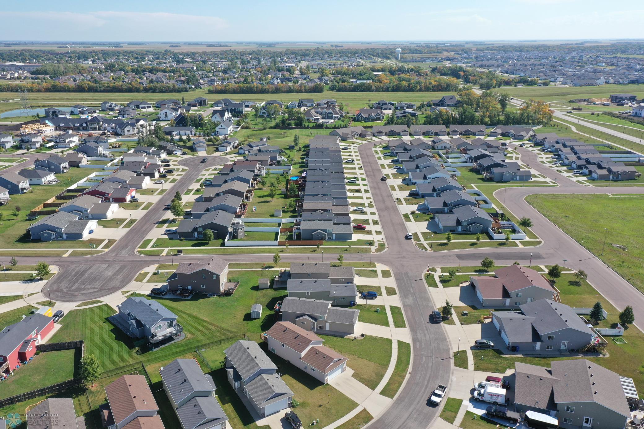 Fargo, North Dakota 58104, United States, 3 Bedrooms Bedrooms, ,2 BathroomsBathrooms,Residential,Active,208954