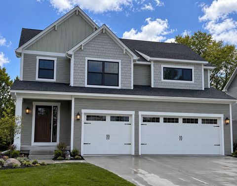 Homes For Sale - 7821 Austin Path<br/> Inver Grove Heights, MN 55077