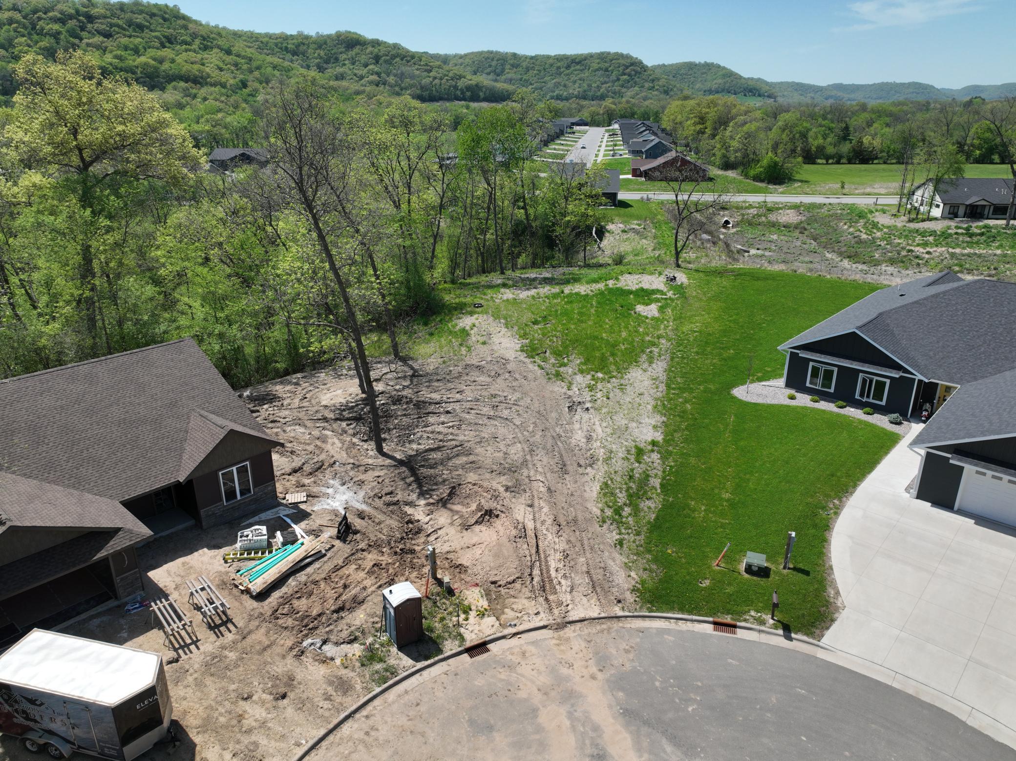 604 Hickory Court, La Crescent, Minnesota image 1
