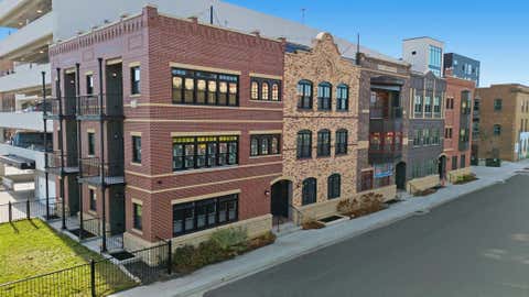 Condo For Sale - 412 5th Street<br/> Fargo, ND 58102