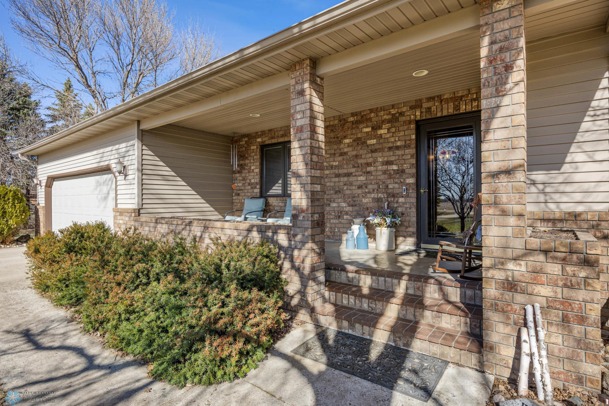 4562 50th Street, Moorhead, Minnesota image 3