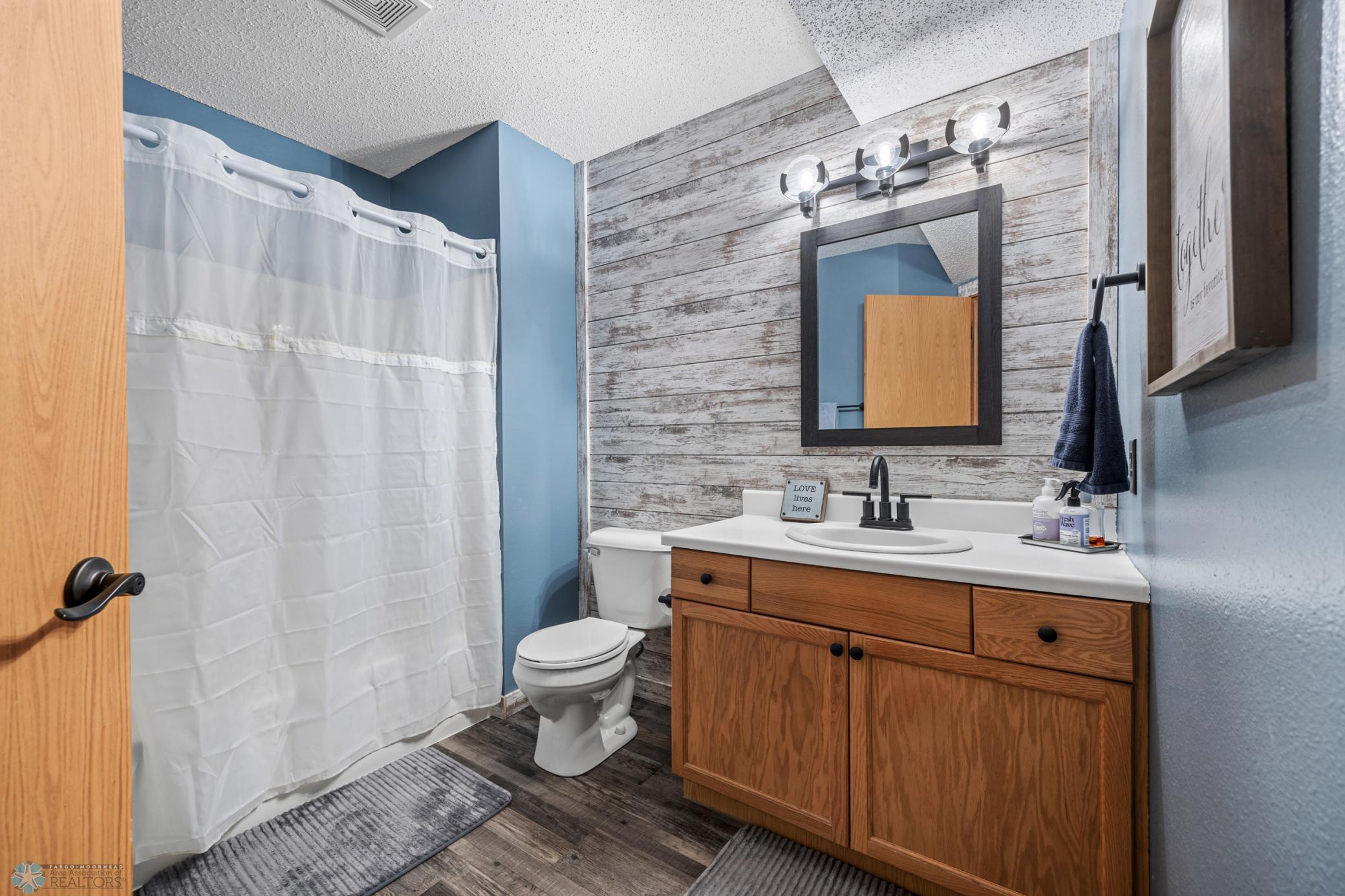 4562 50th Street, Moorhead, Minnesota image 23