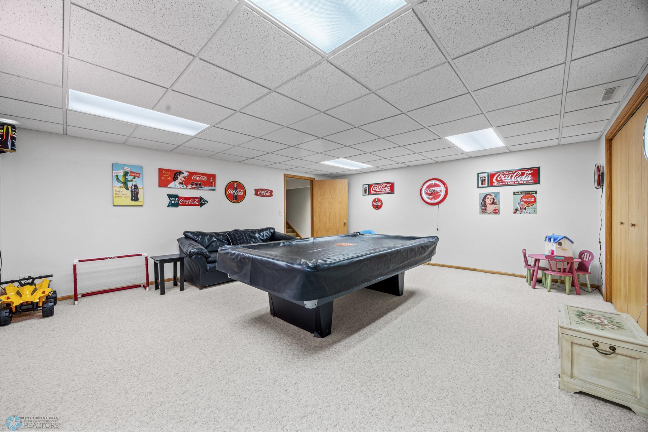 4562 50th Street, Moorhead, Minnesota image 33
