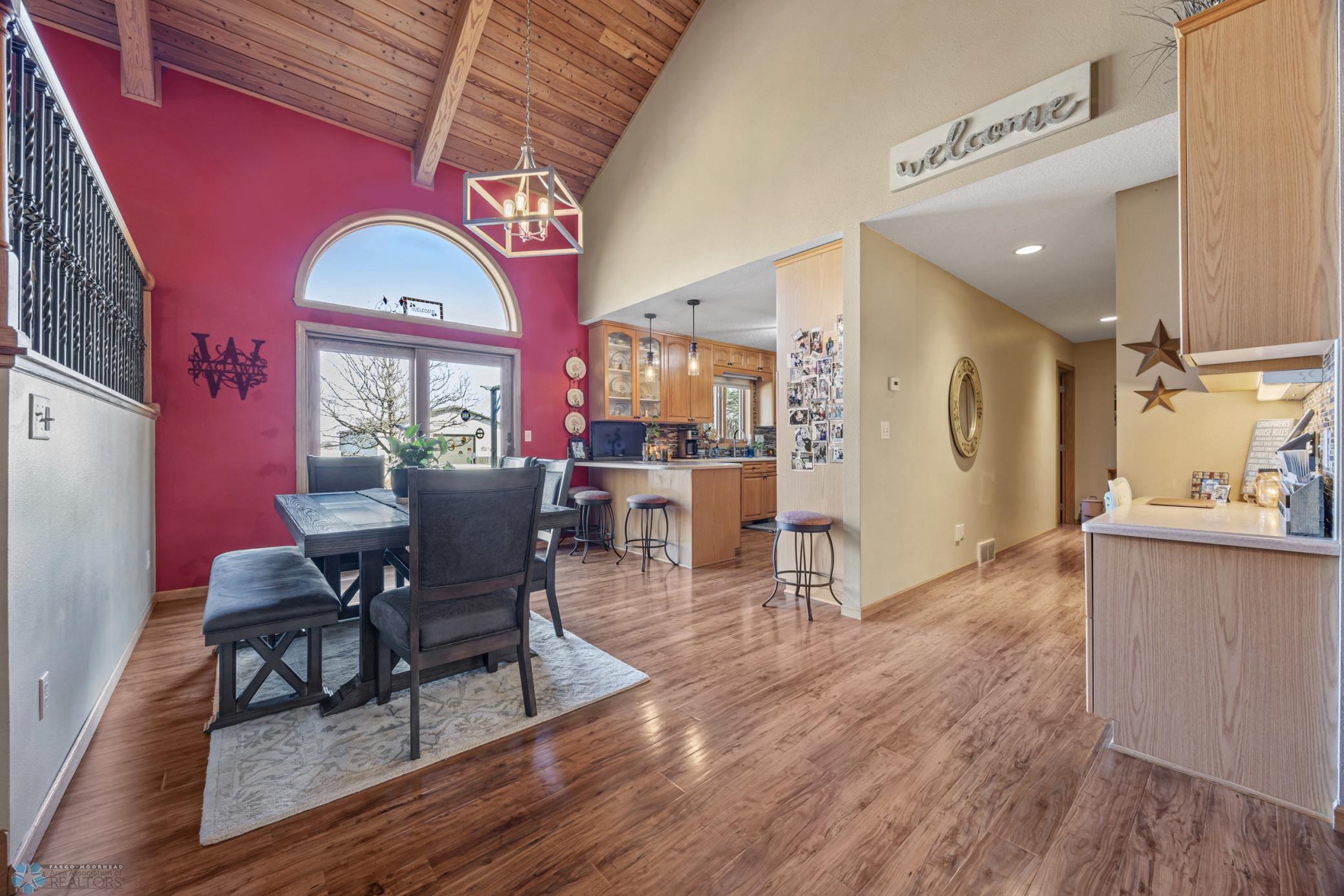 4562 50th Street, Moorhead, Minnesota image 5