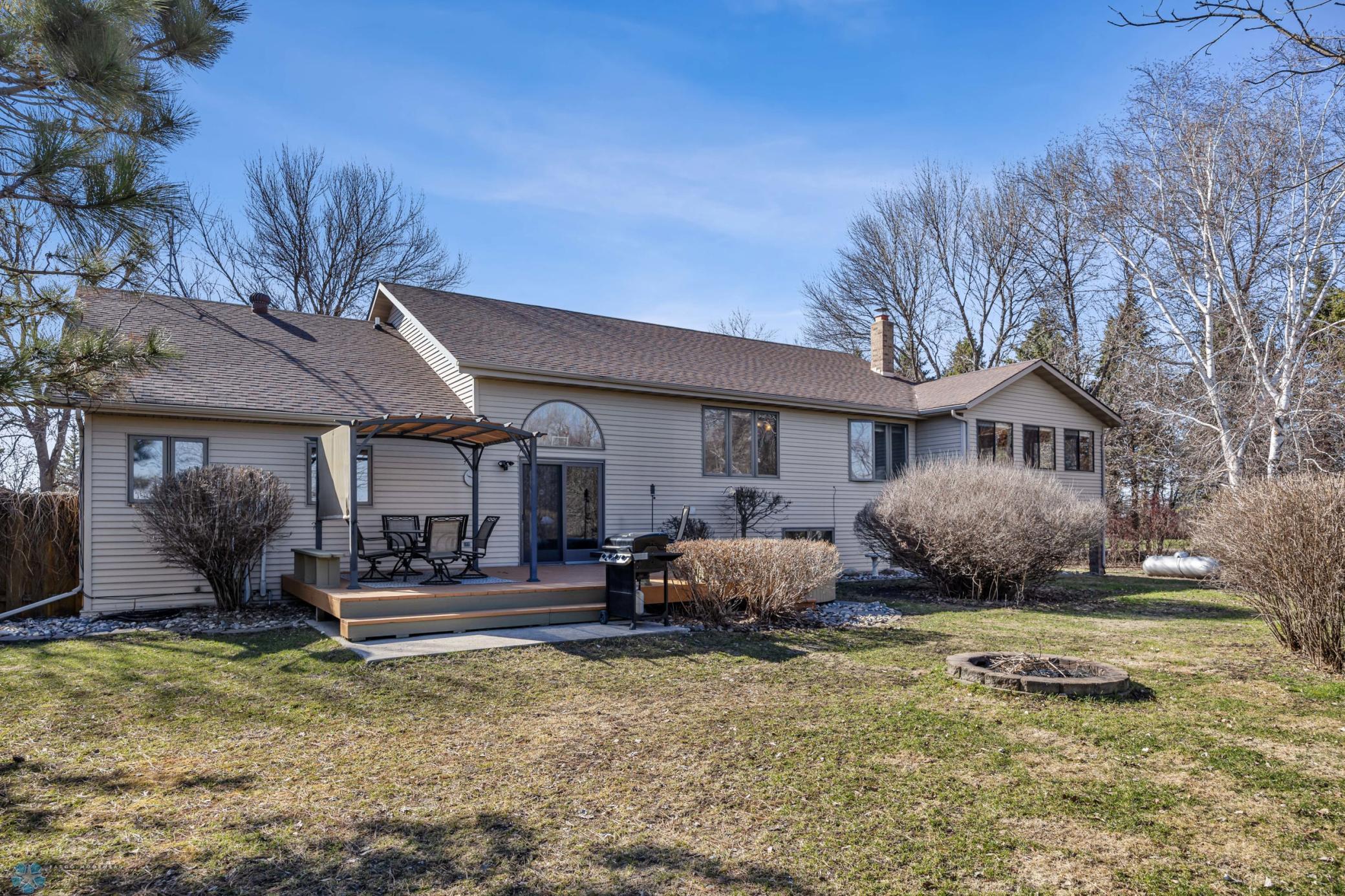 4562 50th Street, Moorhead, Minnesota image 42