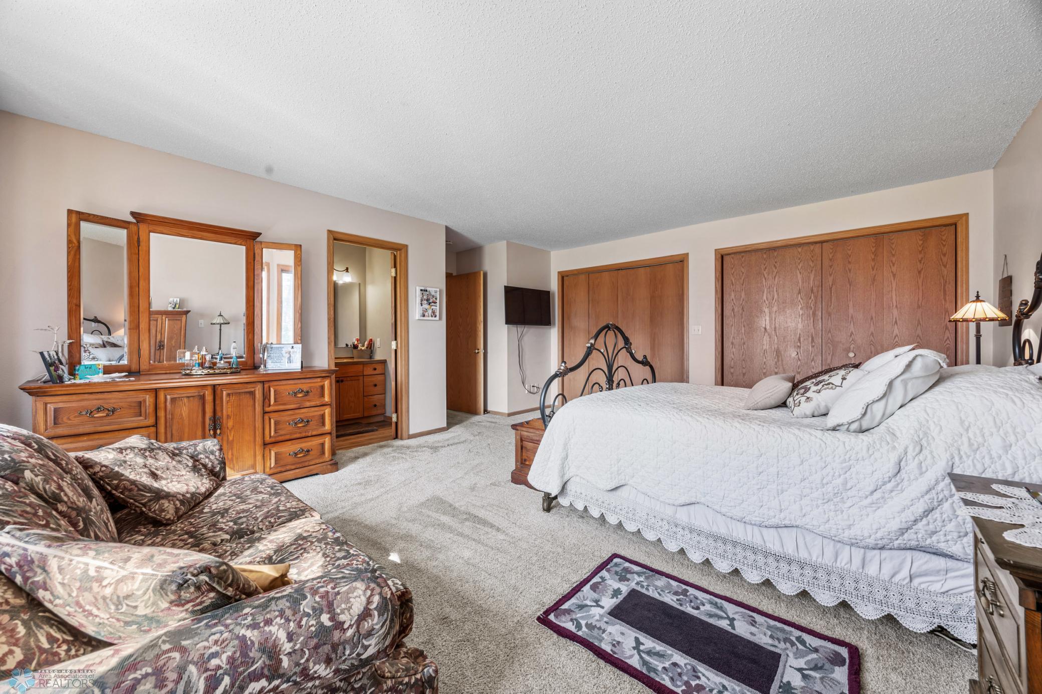 4562 50th Street, Moorhead, Minnesota image 12