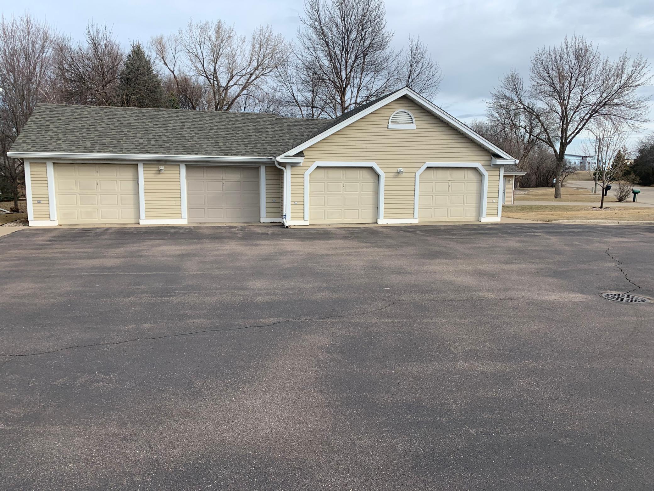 110 Teton Lane #1, Mankato, Minnesota image 3