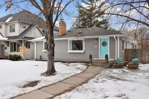 Homes For Sale - 5800 York Avenue<br/> Edina, MN 55410