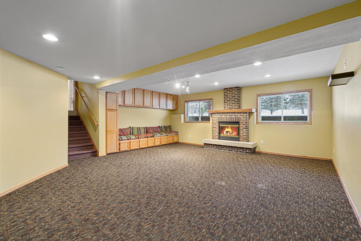 1221 Cuylle Bay, Faribault, Minnesota image 34