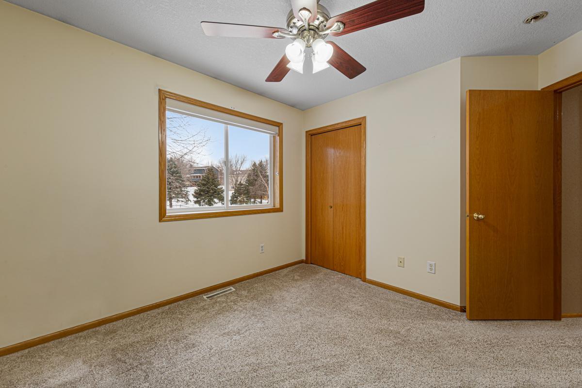 1221 Cuylle Bay, Faribault, Minnesota image 22