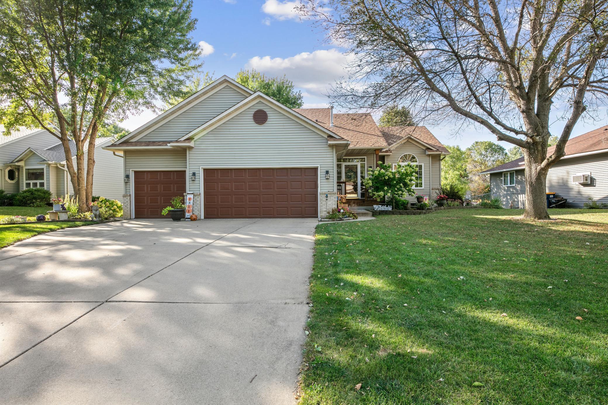 1221 Cuylle Bay, Faribault, Minnesota image 1
