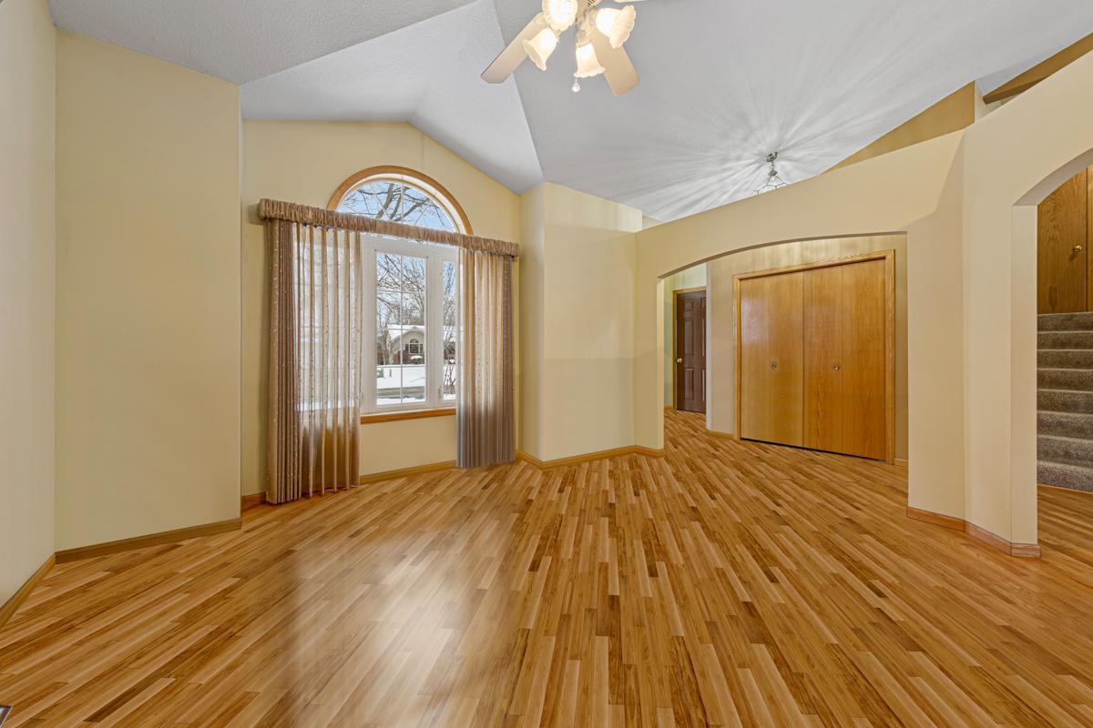 1221 Cuylle Bay, Faribault, Minnesota image 6