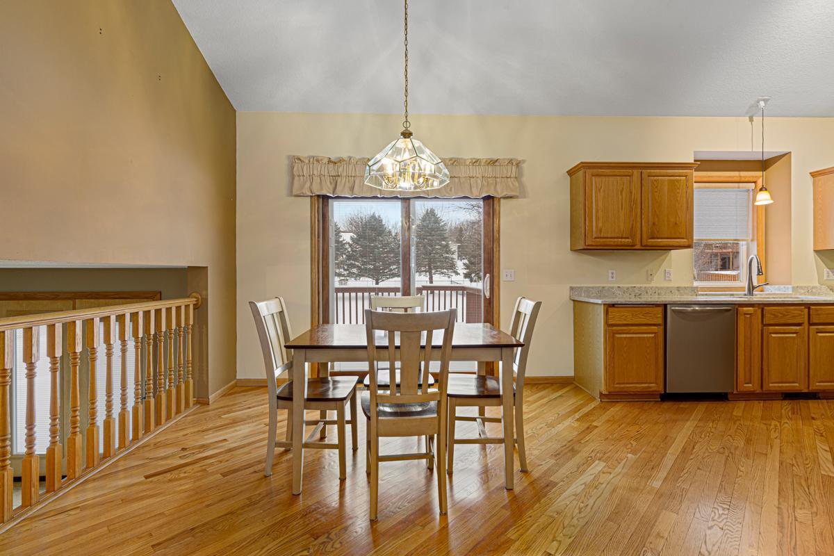 1221 Cuylle Bay, Faribault, Minnesota image 12
