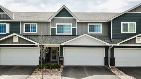 Townhouse For Sale - 1475 Riverpointe Road<br/> Watertown, MN 55388