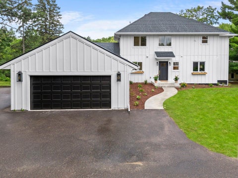 Homes For Sale - 6667 Moorland Drive<br/> Eden Prairie, MN 55346
