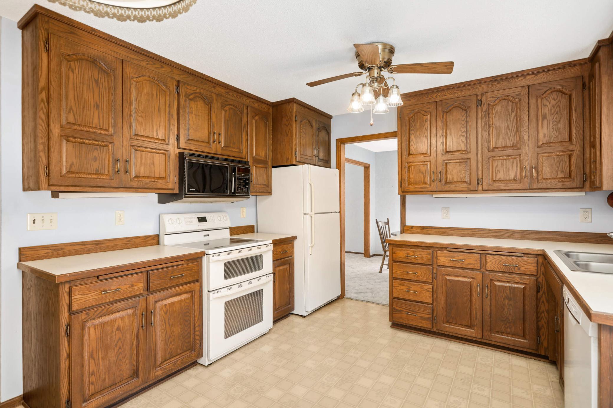 21064 Eveleth Street, Cedar, Minnesota image 15