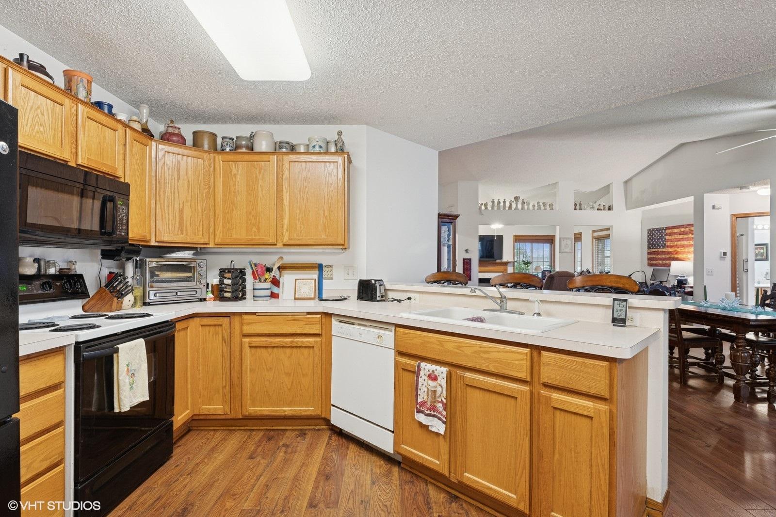 10101 Karston Cove, Albertville, Minnesota image 8