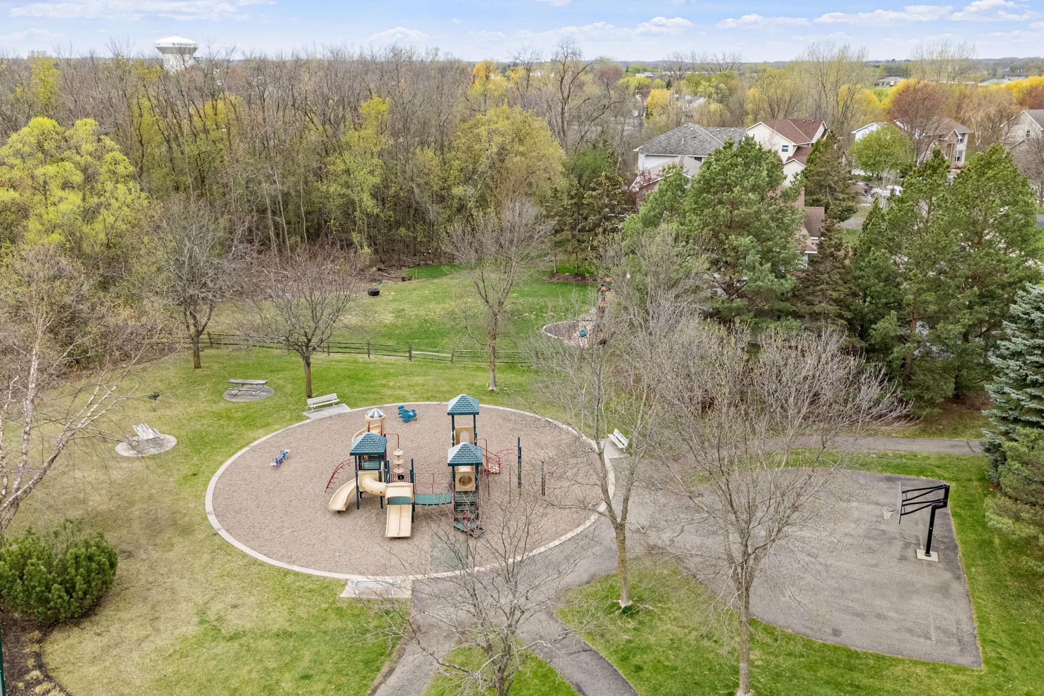 17635 48th Avenue, Plymouth, Minnesota image 47