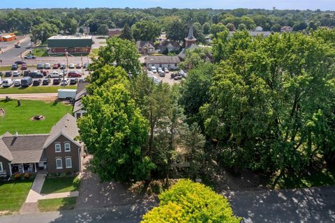 Vacant Land For Sale - 720 Bluff Avenue<br/> Shakopee, MN 55379