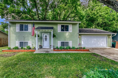 Homes For Sale - 7441 Drew Avenue<br/> Minneapolis, MN 55443