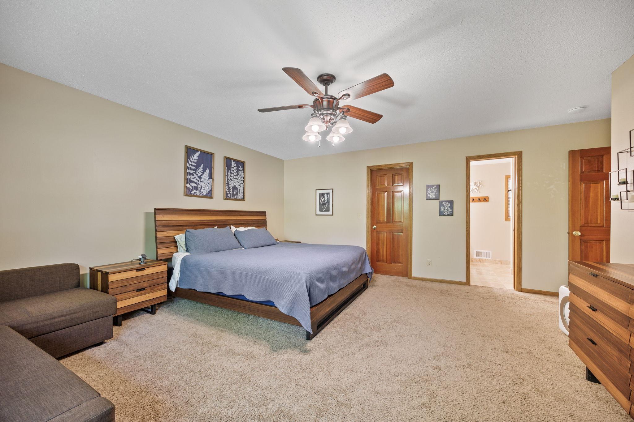 4545 Terraceview Lane, Plymouth, Minnesota image 23