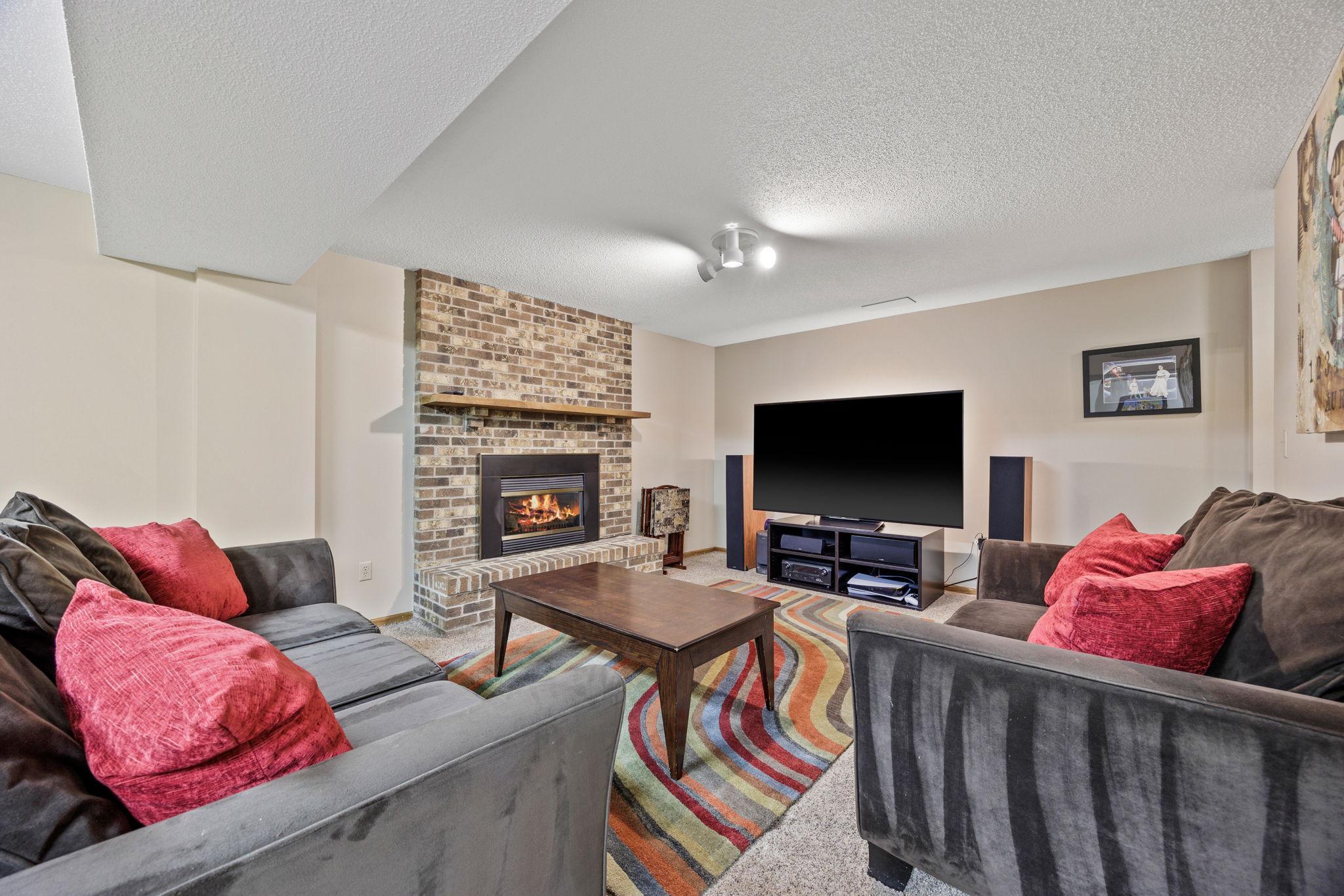 4545 Terraceview Lane, Plymouth, Minnesota image 26