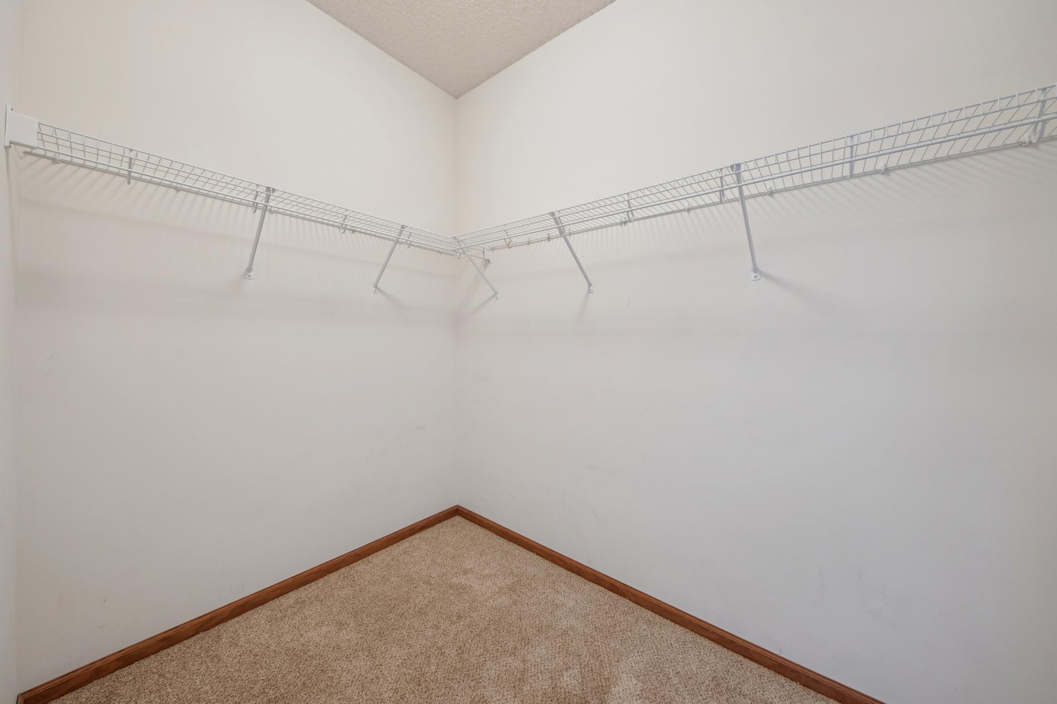 9514 Vera Cruz Lane, Minneapolis, Minnesota image 22