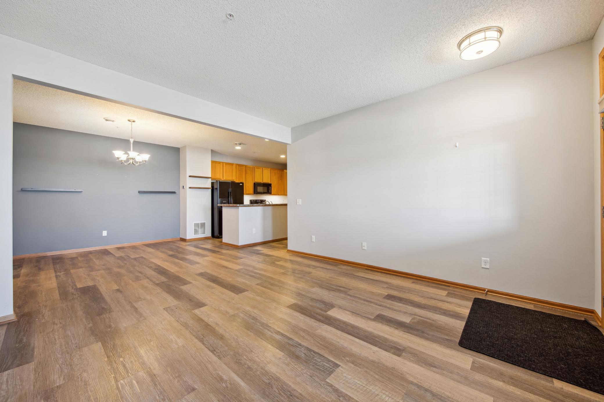 9514 Vera Cruz Lane, Minneapolis, Minnesota image 3