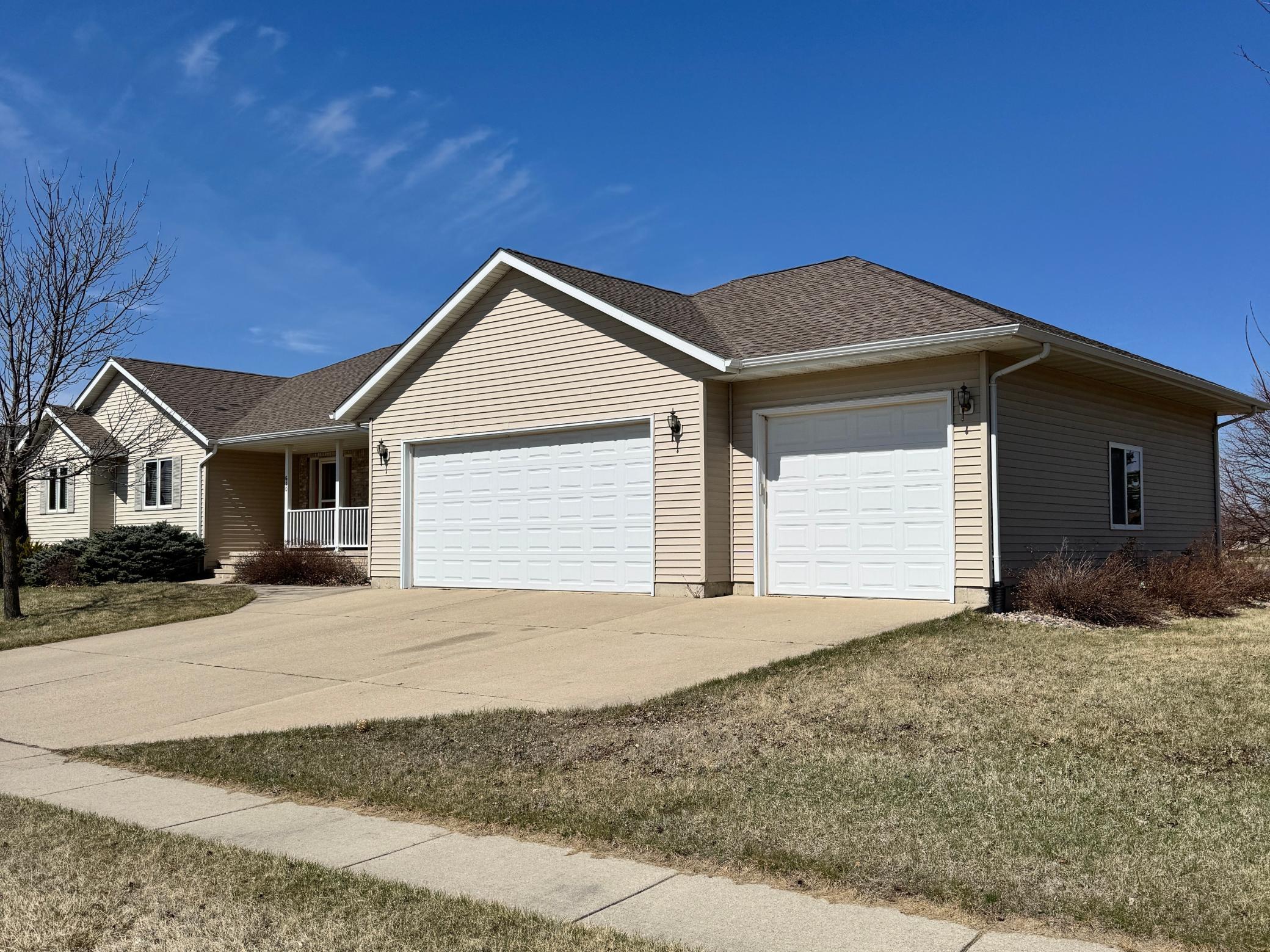 610 Mercedes Drive, Marshall, Minnesota image 1