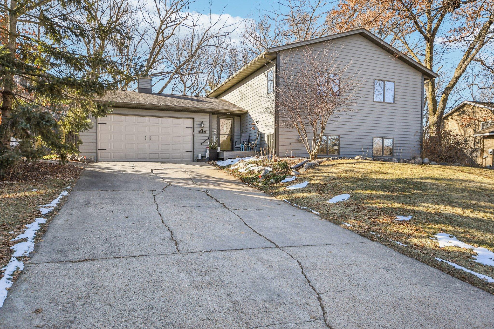 12745 Diamond Path, Saint Paul, Minnesota image 3