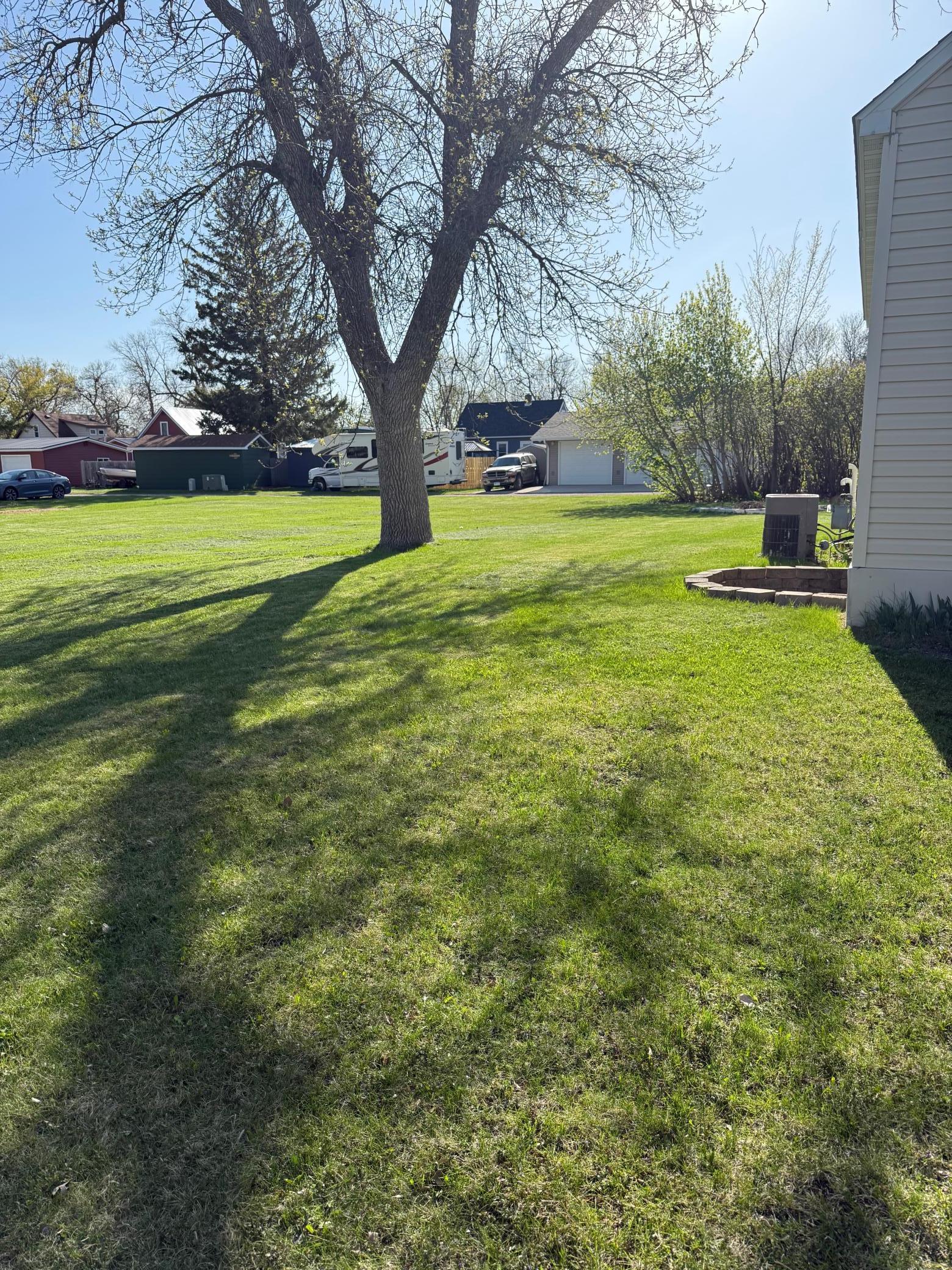 703 Markley Avenue, Thief River Falls, Minnesota image 4