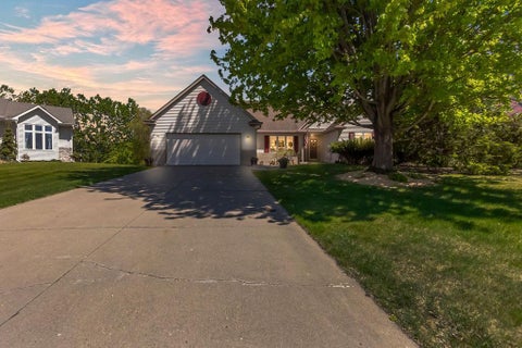 Homes For Sale - 1451 Clippership Court<br/> Washington County, Saint Paul, MN 55125