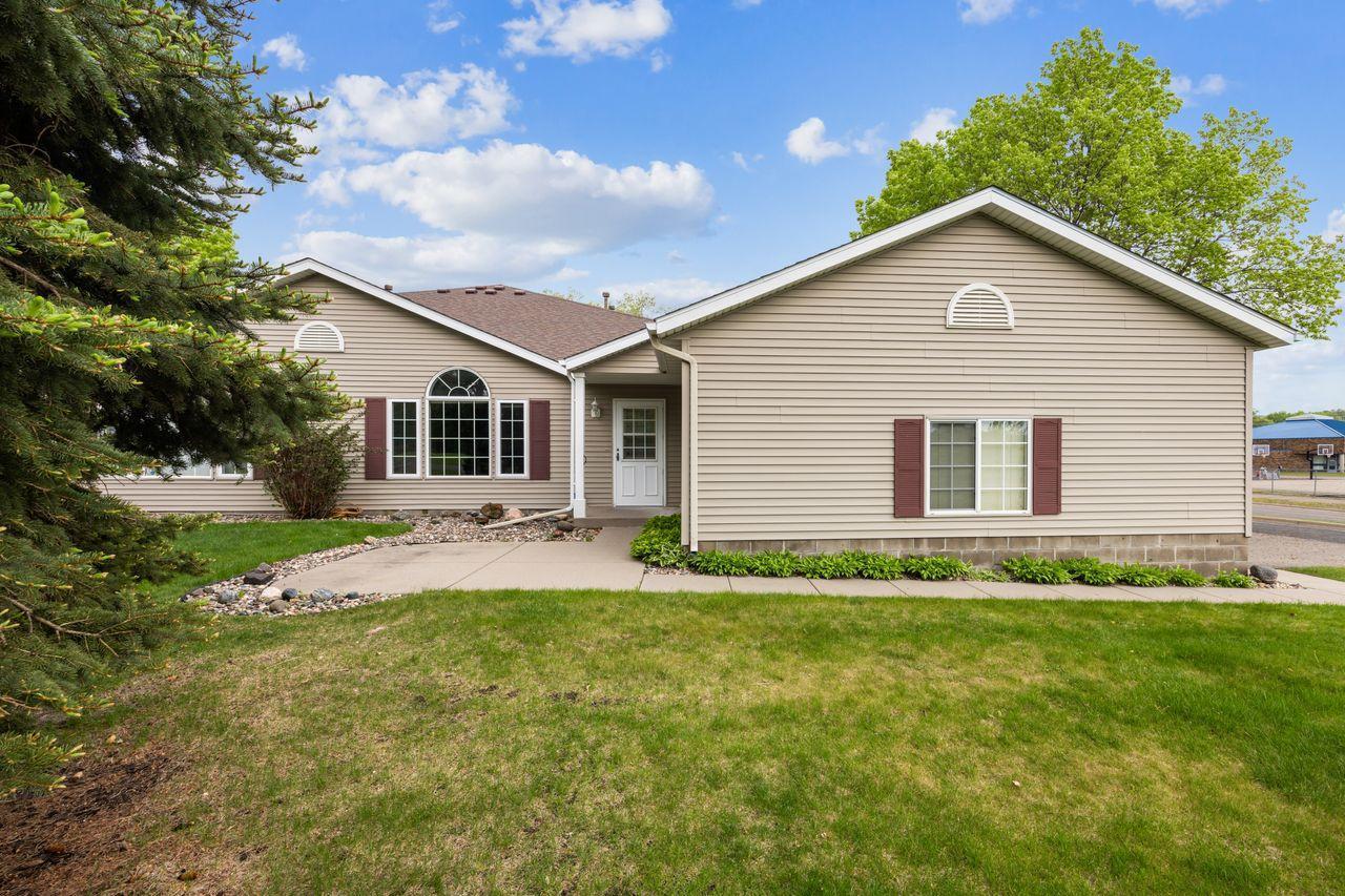 400 5th Street, Sartell, Minnesota image 1
