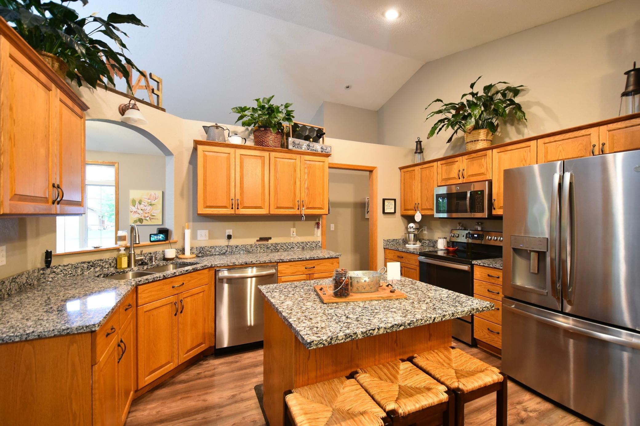 201 N Ridge Drive, Kenyon, Minnesota image 14
