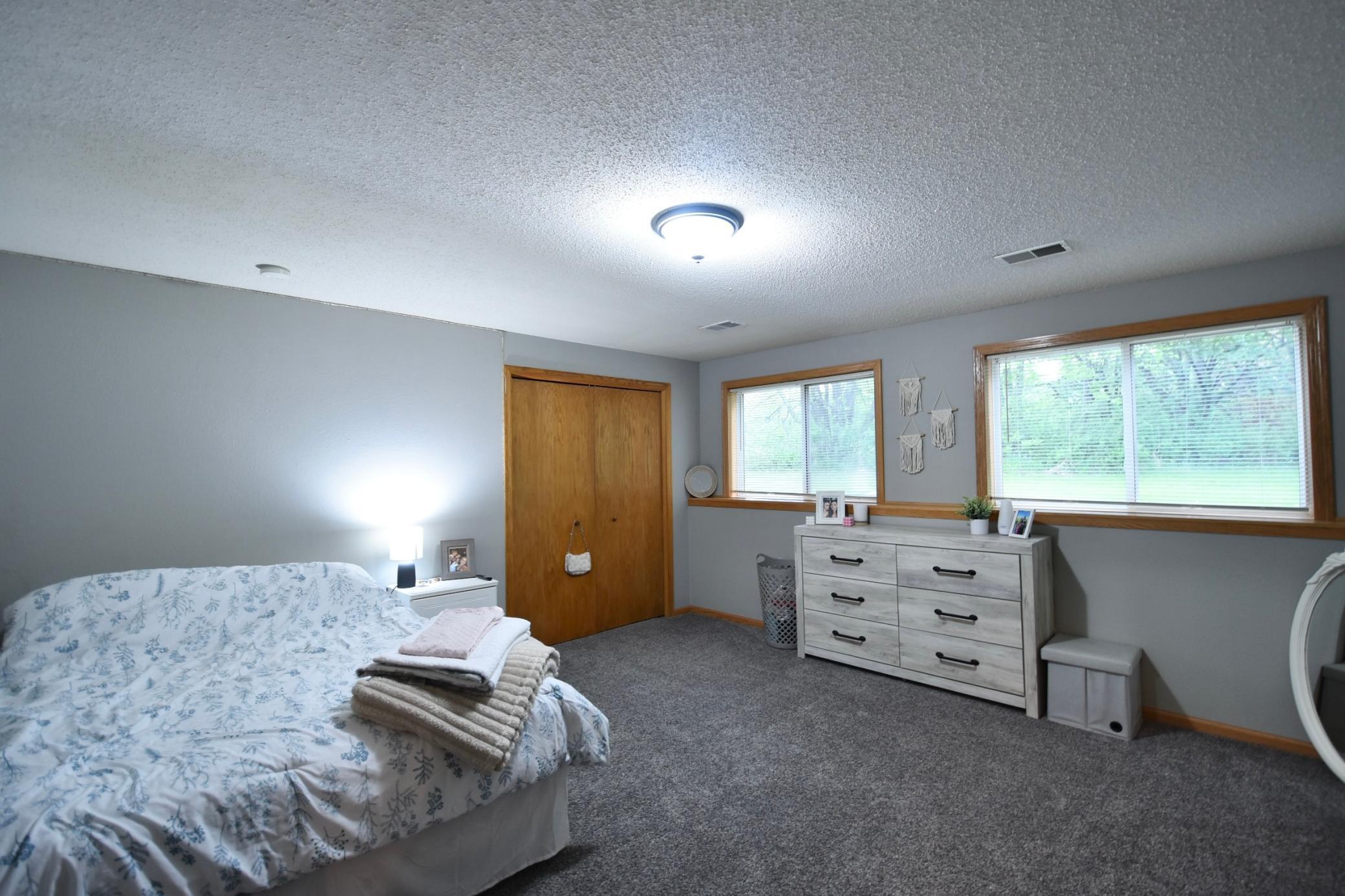 201 N Ridge Drive, Kenyon, Minnesota image 39