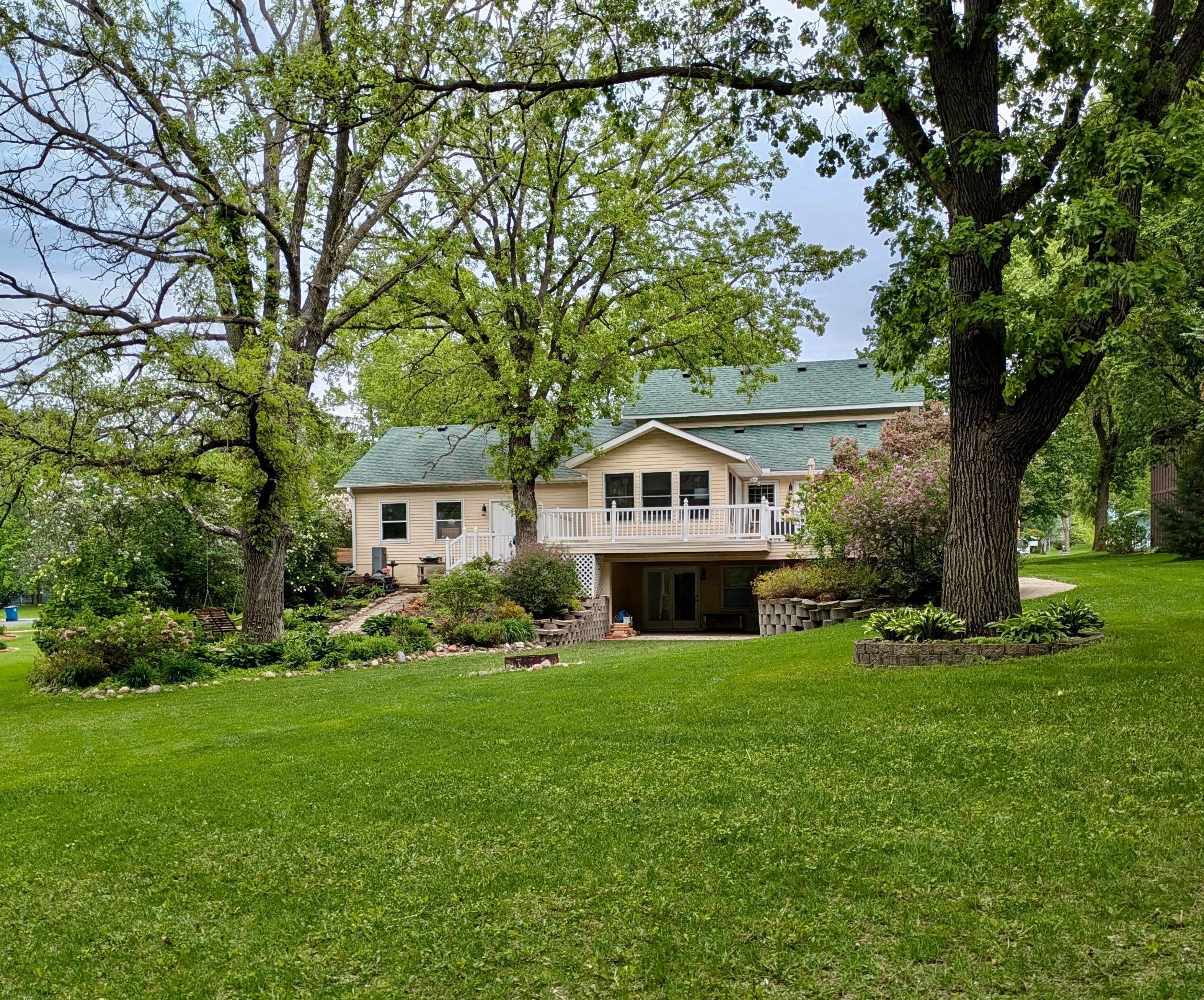 1951 W Highview Drive, Sauk Rapids, Minnesota image 2