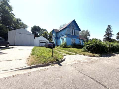 Homes For Sale - 805 Railroad Avenue<br/> Sauk Centre, MN 56378