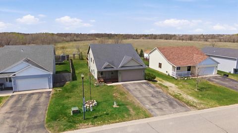 Homes For Sale - 620 N Washington Avenue<br/> Becker County, Detroit Lakes, MN 56501
