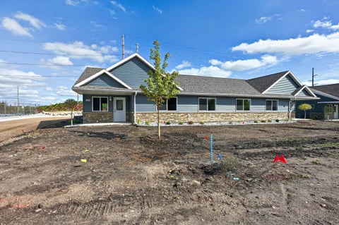 Townhouse For Sale - 1501 Nokomis Street<br/> Alexandria, MN 56308