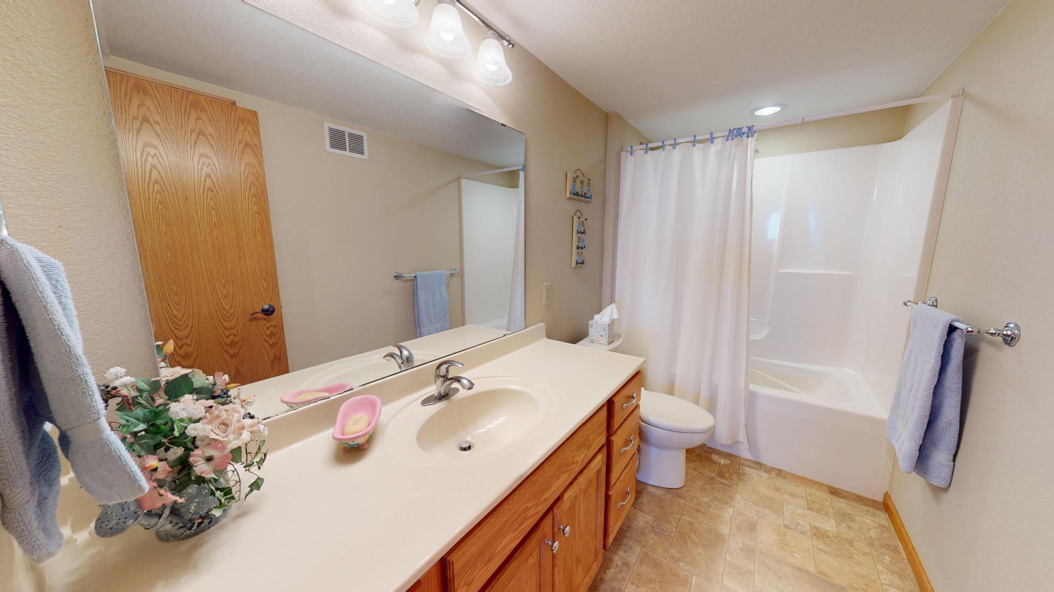 64562 270th Street, Alden, Minnesota image 39